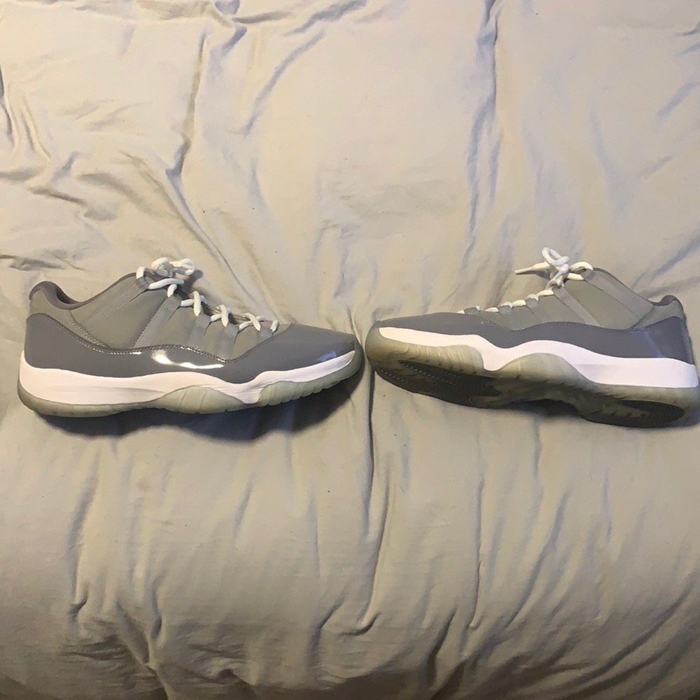 Jordan 11 Cool Grey Low size 11.5